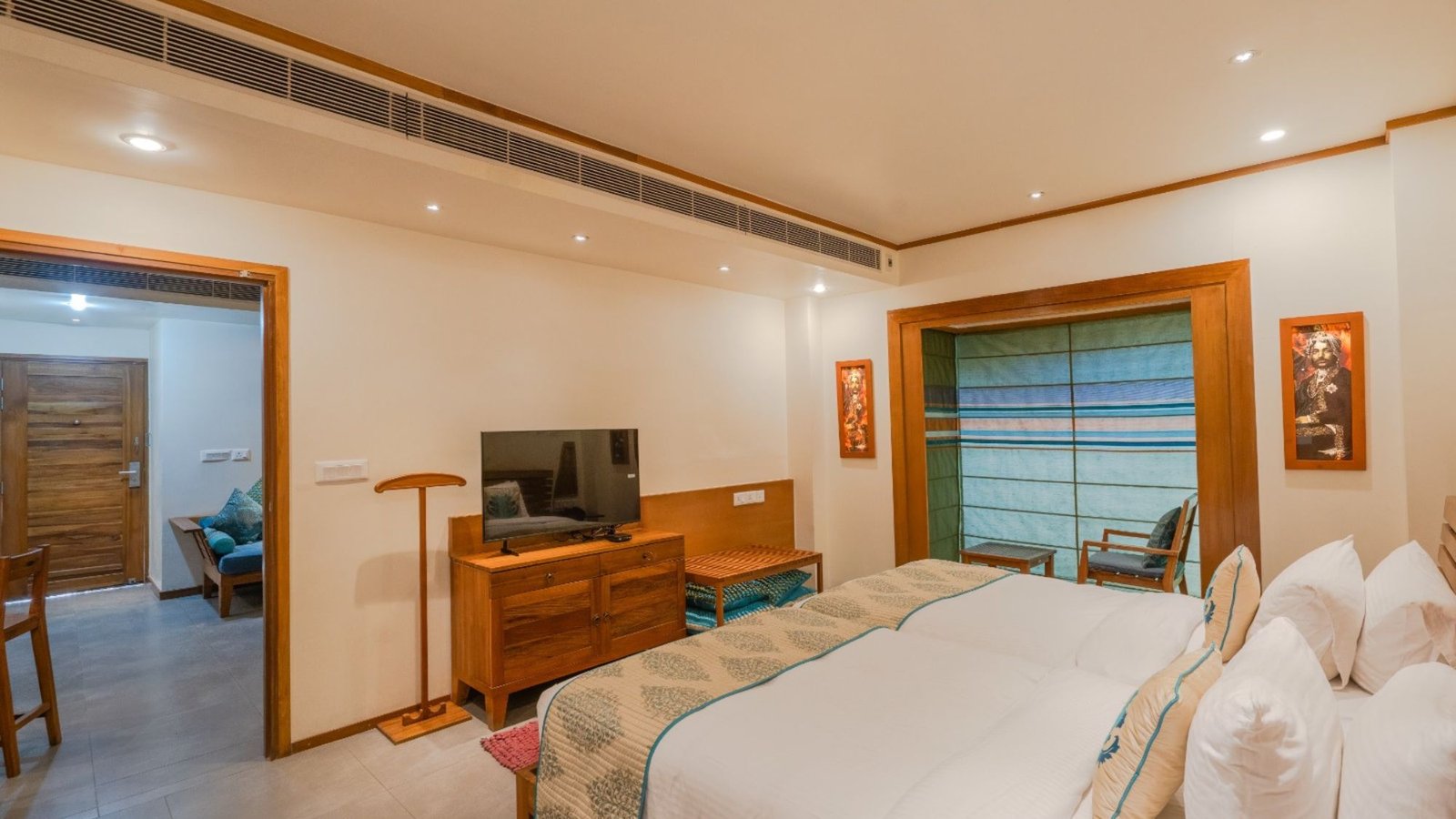 Family King Cave Room Bellmont (3)