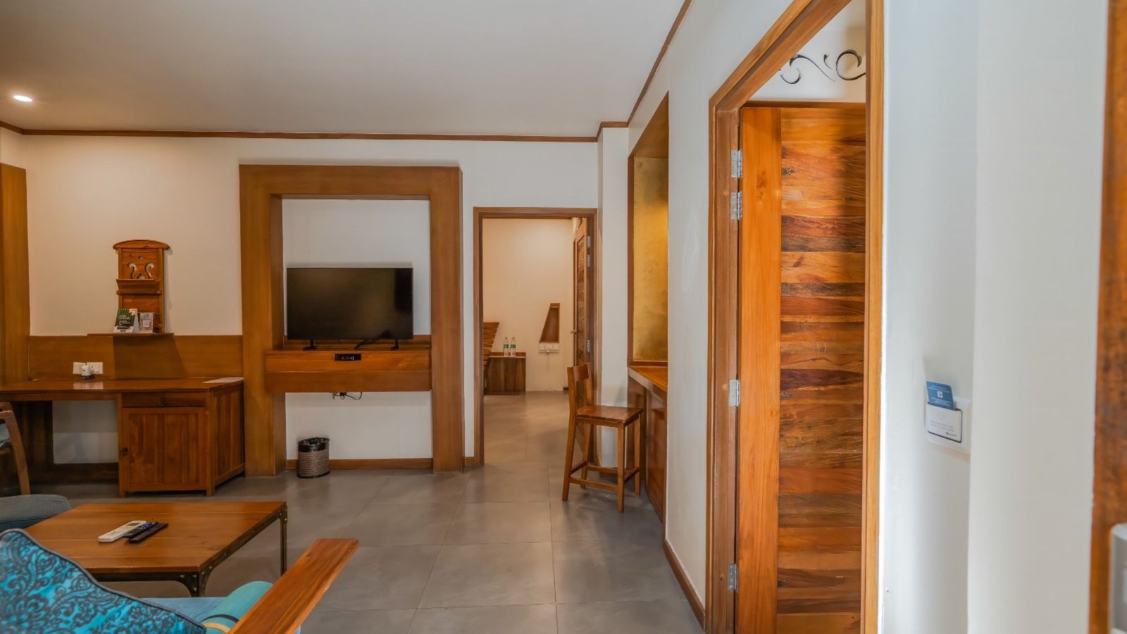 Family King Cave Room Bellmont (7)