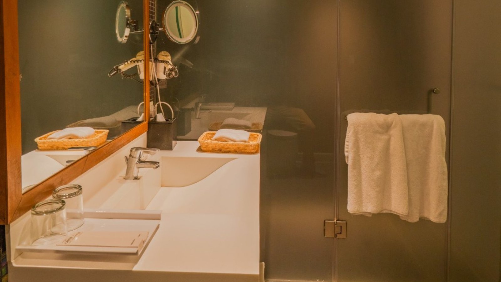 Family King Cave Room Bellmont (9)