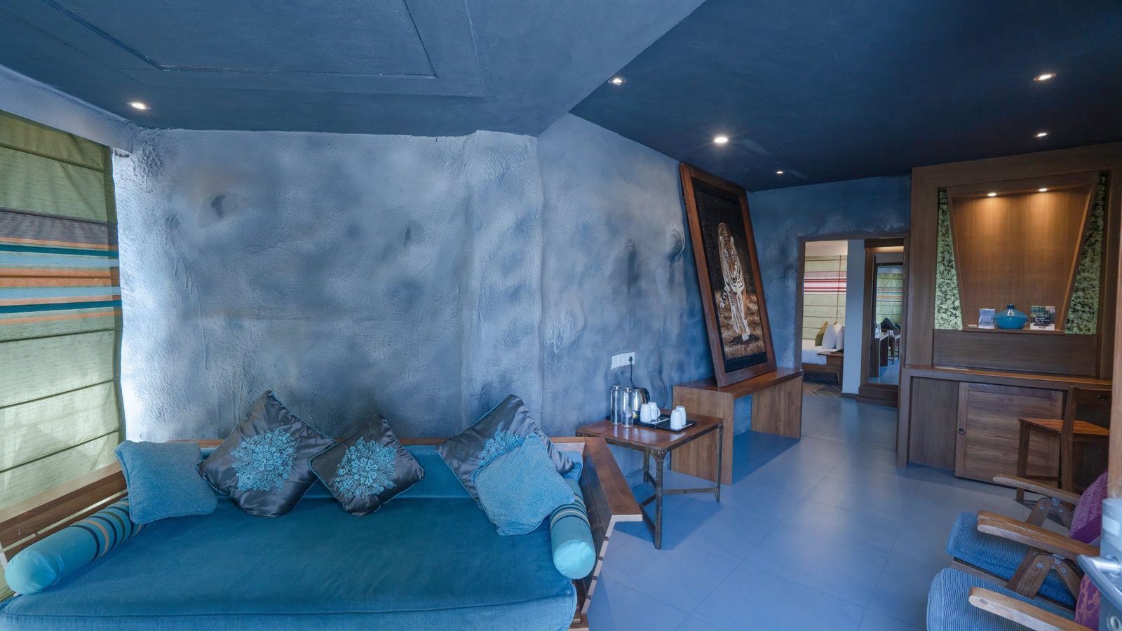 Family Shivalik Cave Room Bellmont (8)