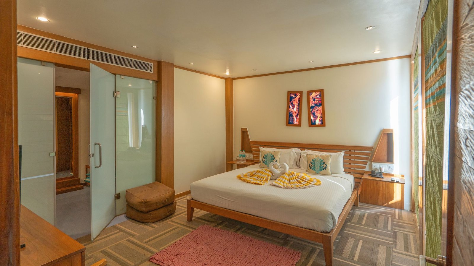 Family Shivalik Cave Room Bellmont