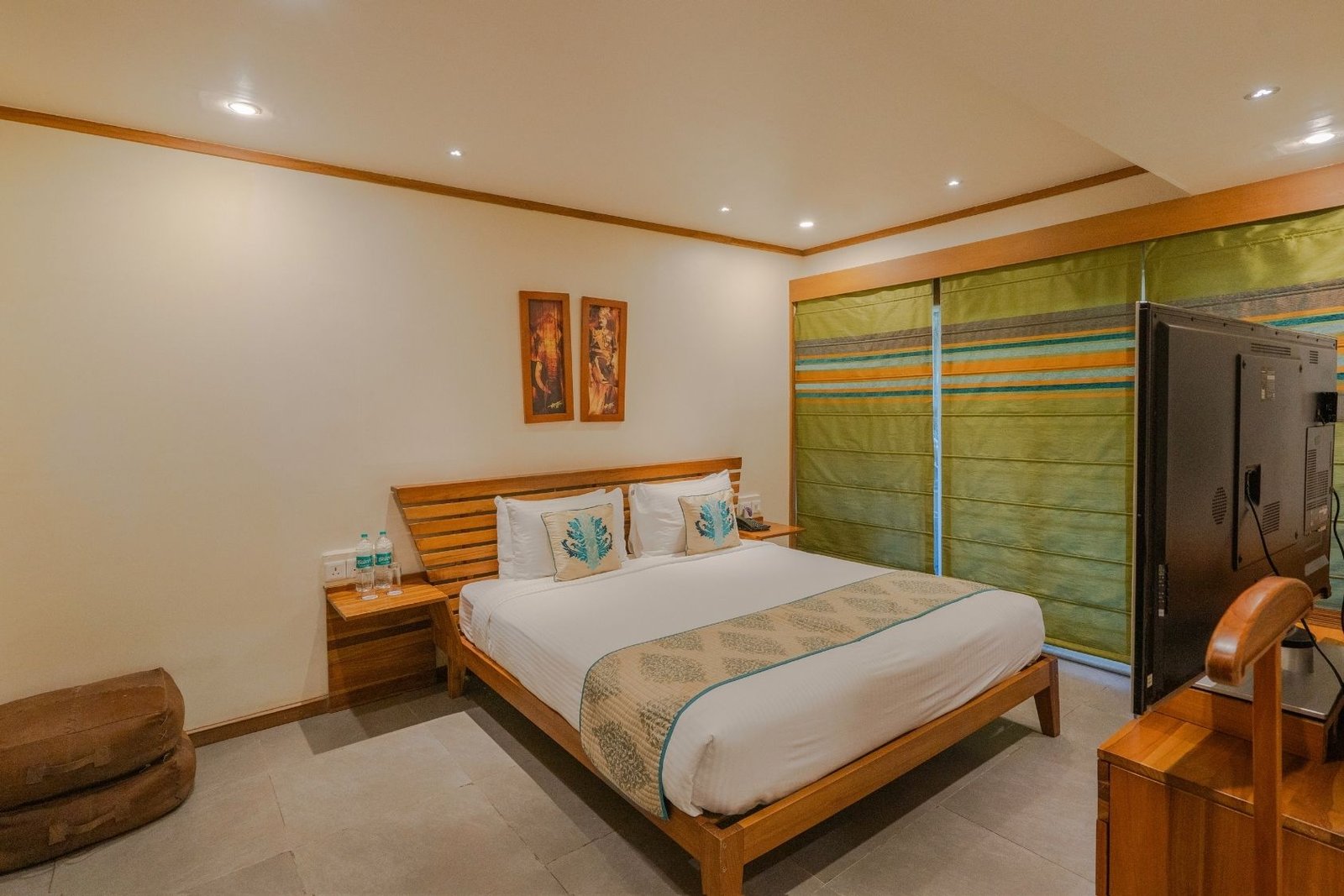 Family Tree Cave Room Bellmont (3)